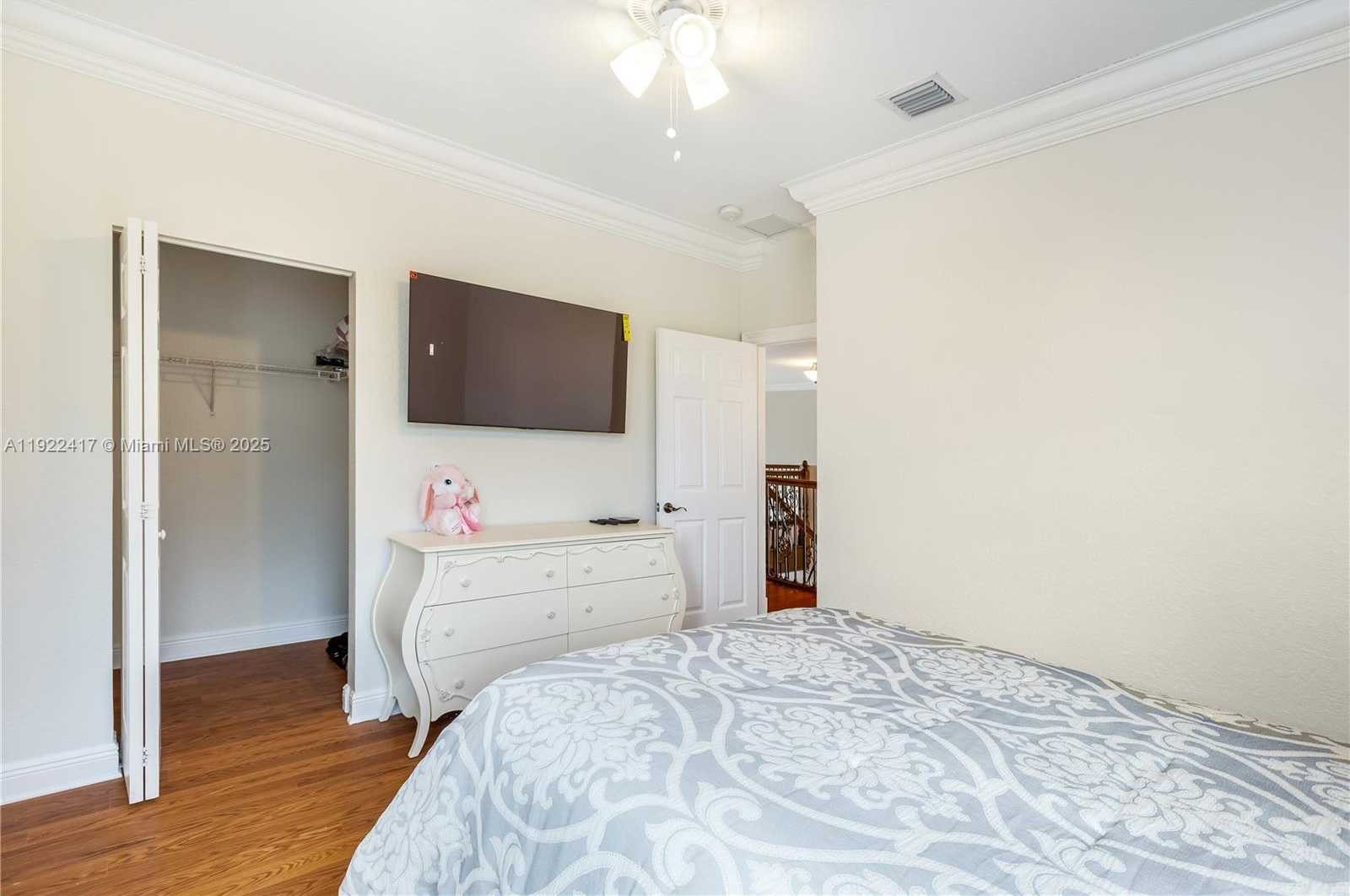 Small Image of 5028 SOUTH WEST 195TH TER, Miramar Number 27