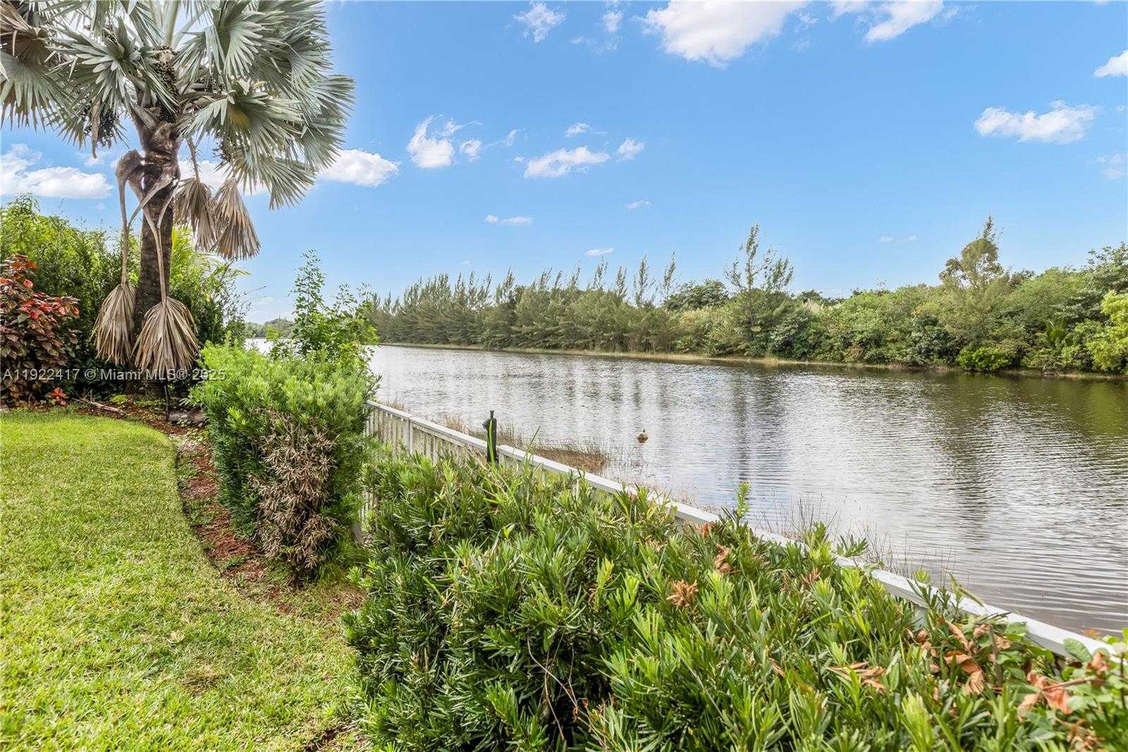 Small Image of 5028 SOUTH WEST 195TH TER, Miramar Number 34