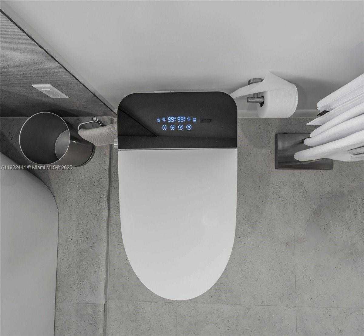 Small Image of 669 SOUTH MASHTA DR, Key Biscayne Number 48