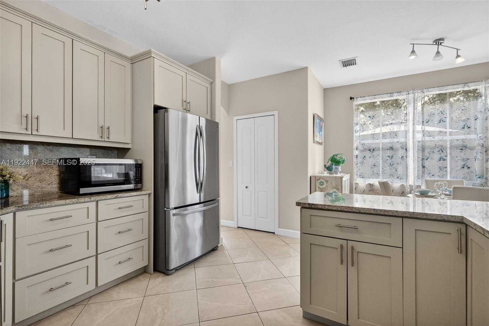 Small Image of 15144 SOUTH WEST 20TH ST, Miami Number 19