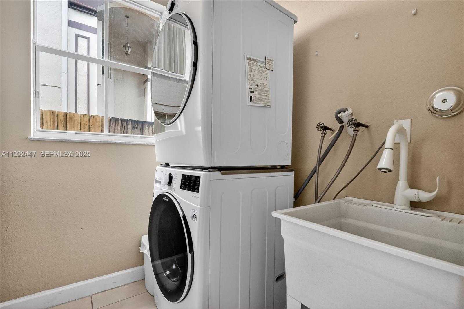 Small Image of 15144 SOUTH WEST 20TH ST, Miami Number 29