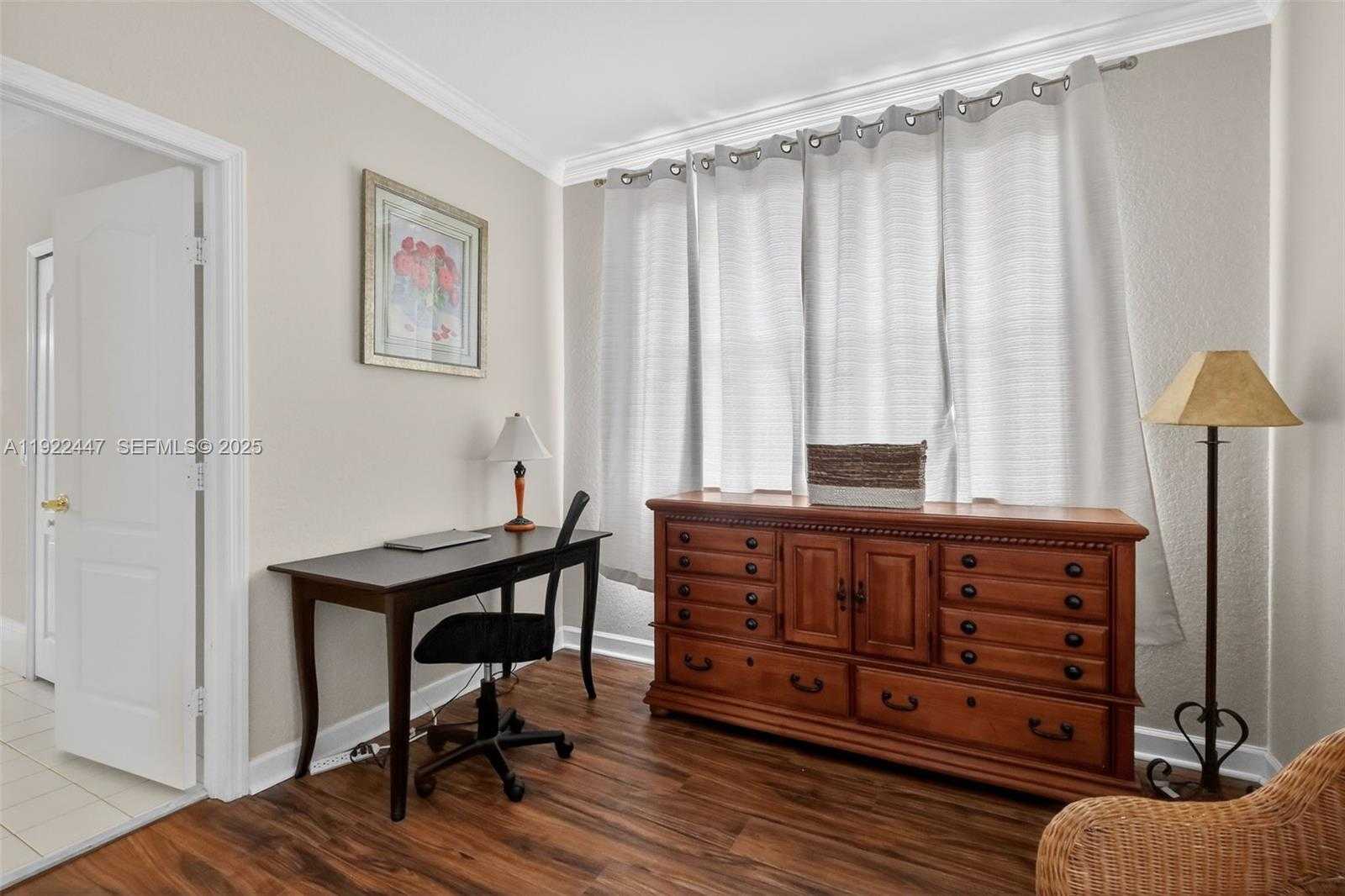 Small Image of 15144 SOUTH WEST 20TH ST, Miami Number 39