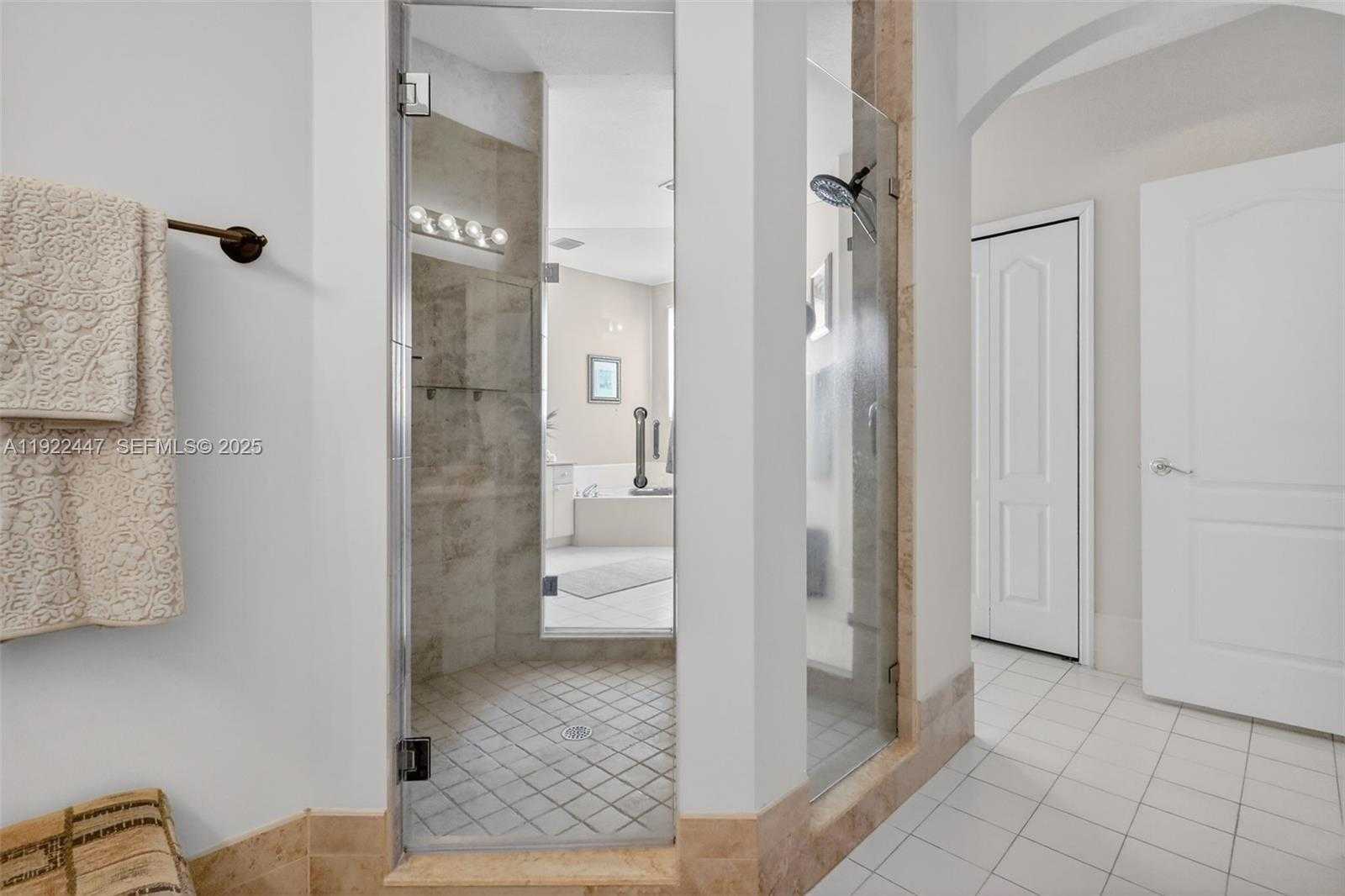 Small Image of 15144 SOUTH WEST 20TH ST, Miami Number 41