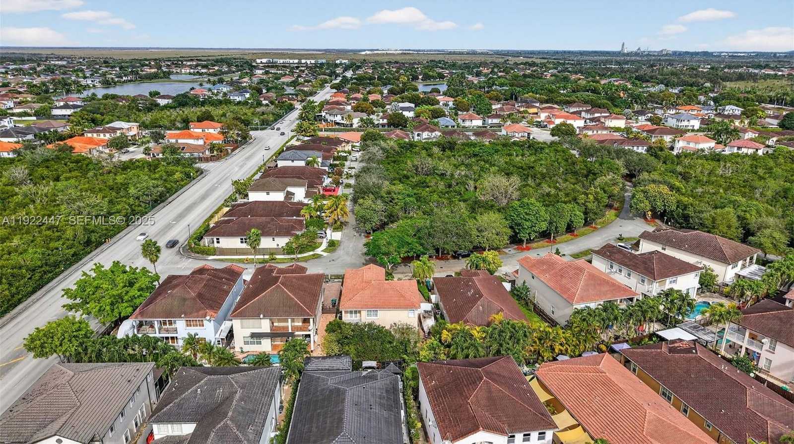 Small Image of 15144 SOUTH WEST 20TH ST, Miami Number 79