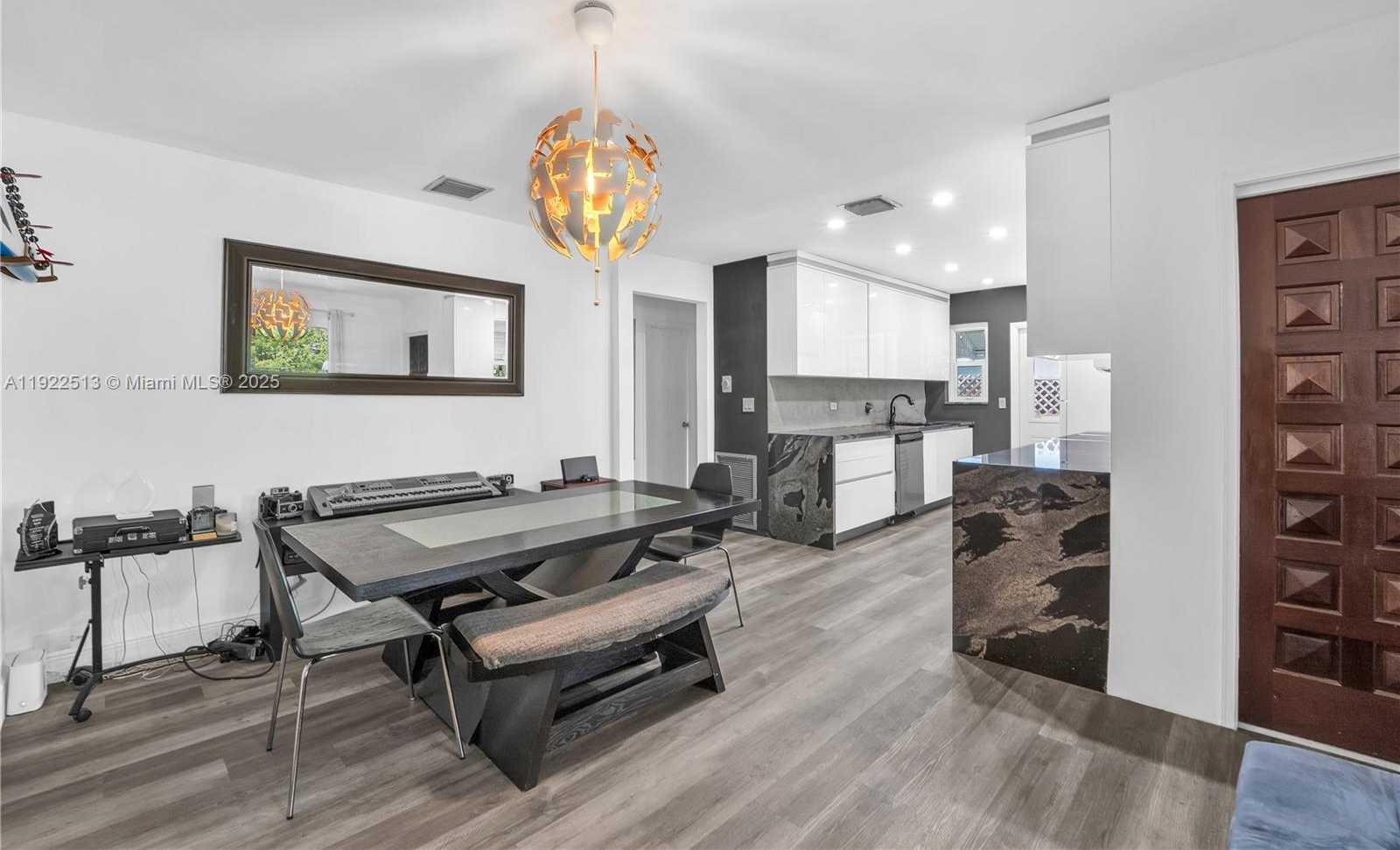 Small Image of 100 NORTH WEST 123RD ST, North Miami Number 6