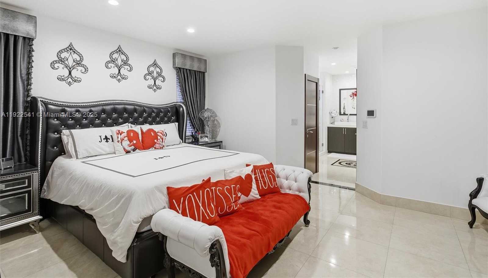 Small Image of 14252 SOUTH WEST 30TH ST, Miami Number 21