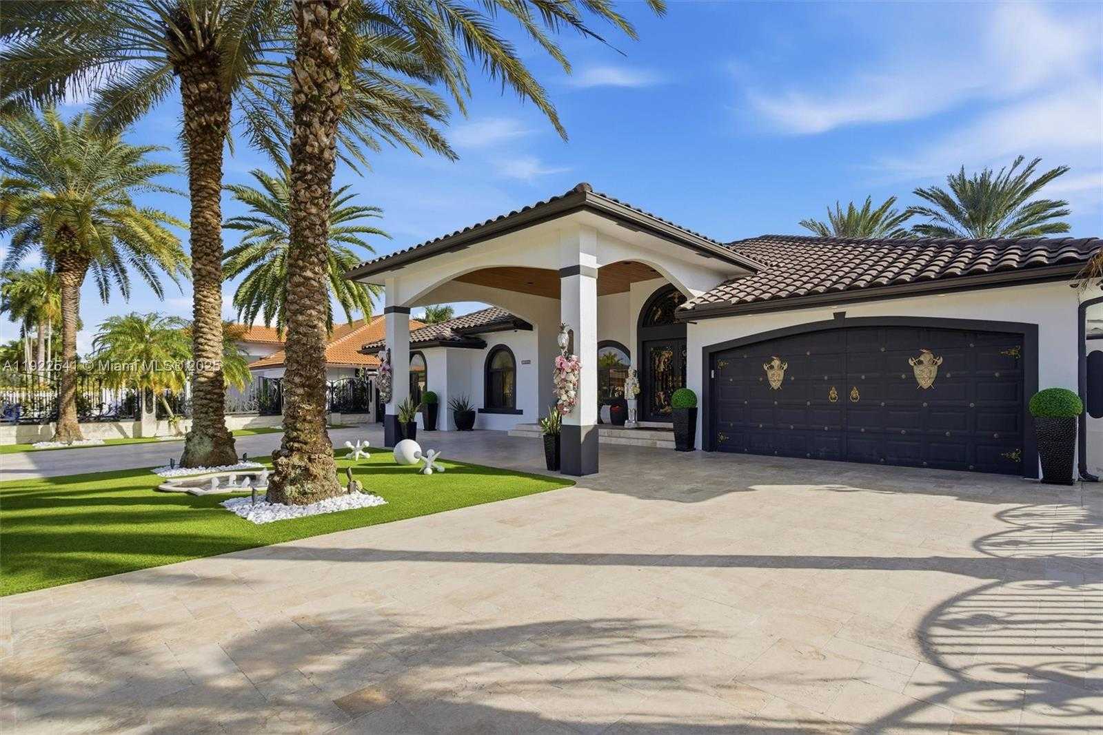 Small Image of 14252 SOUTH WEST 30TH ST, Miami Number 49