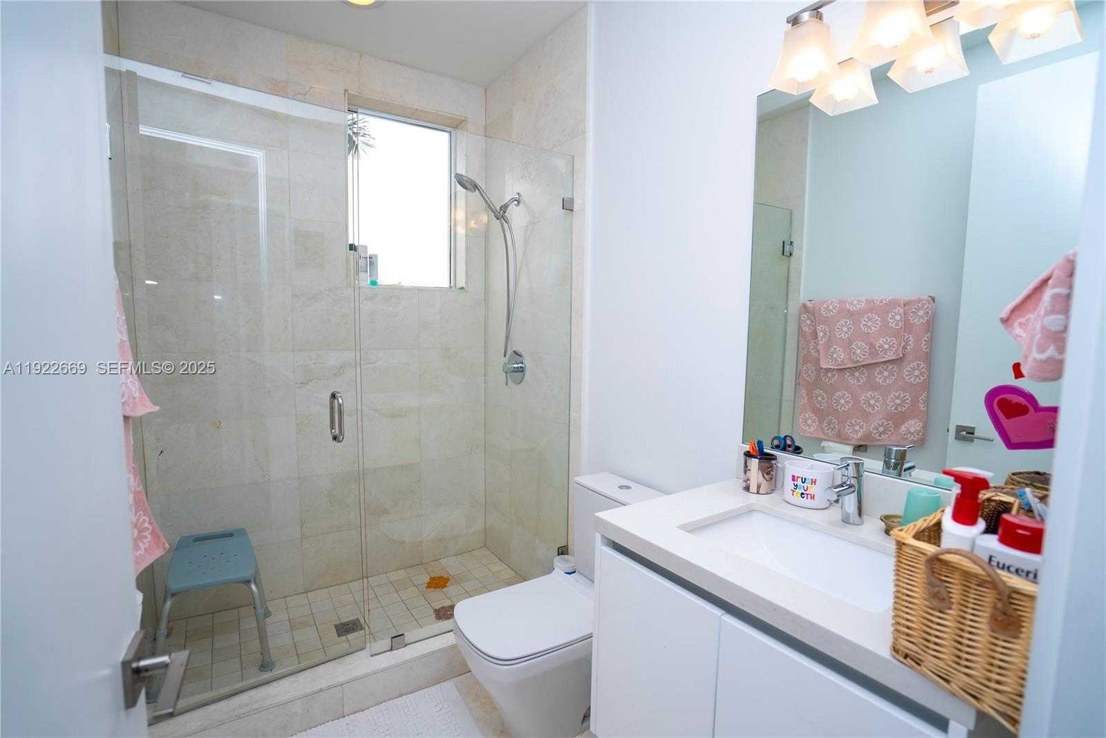 Small Image of 10272 NORTH WEST 75TH TER, Doral Number 22