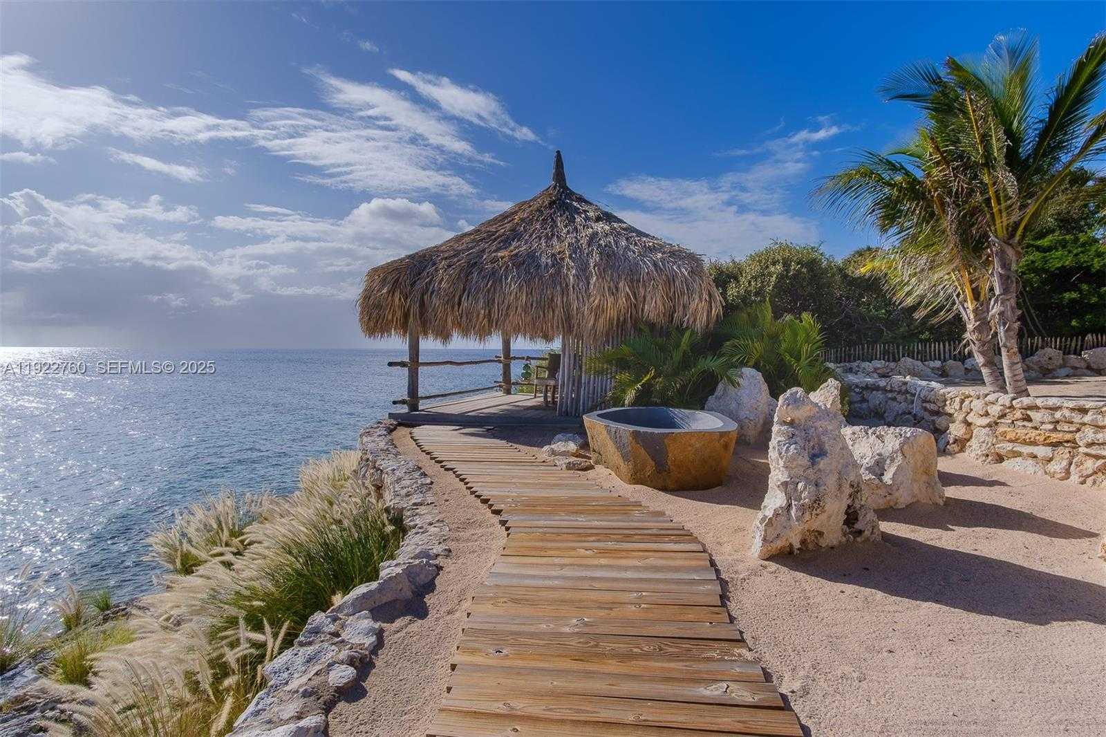 Small Image of NORTH CORAL ESTATE, Out of City Number 16