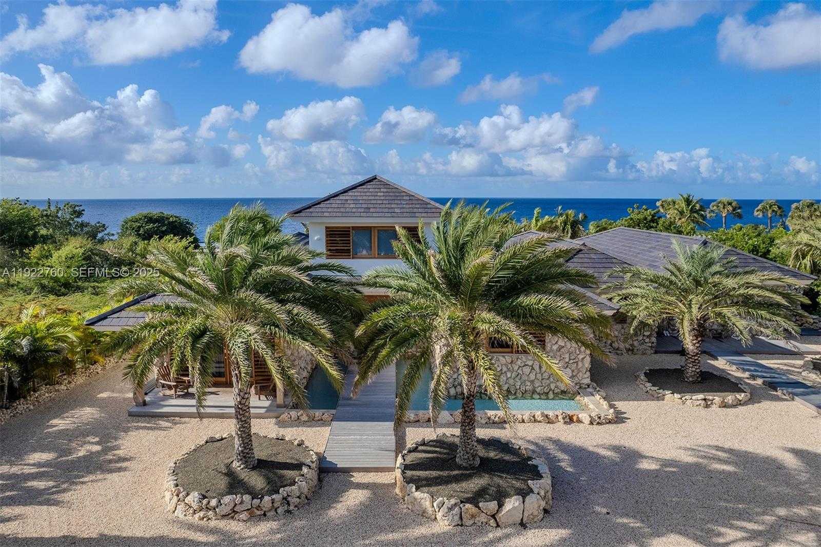 Small Image of NORTH CORAL ESTATE, Out of City Number 40