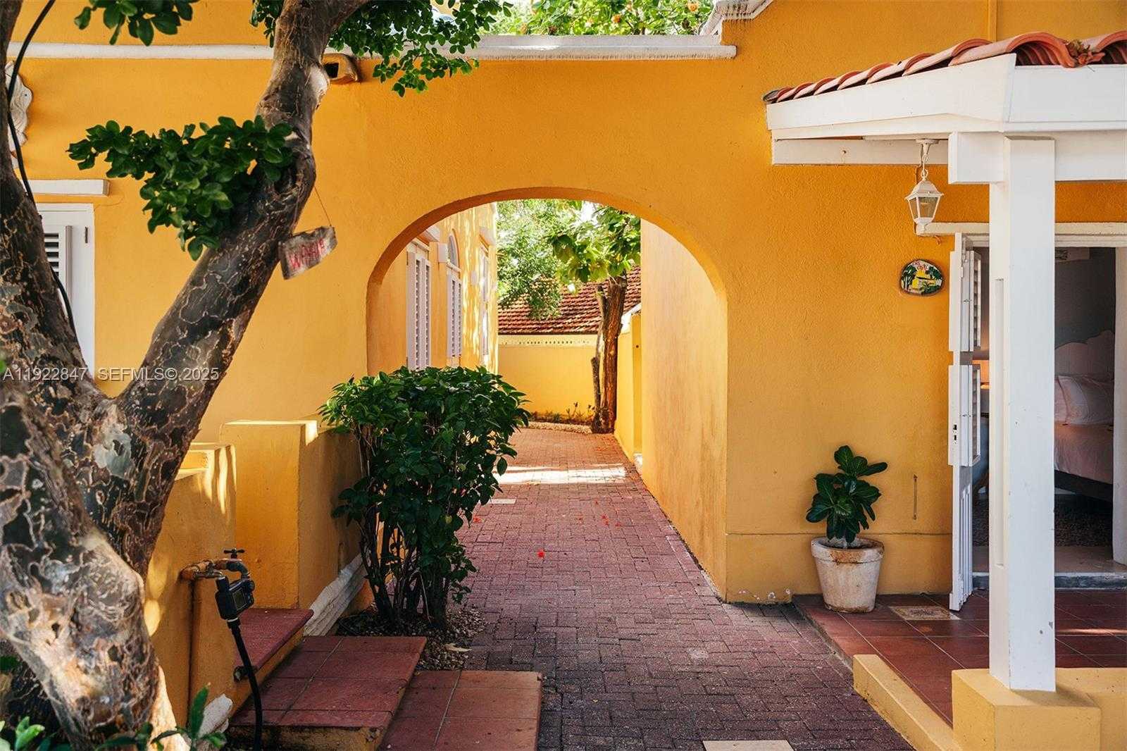 Small Image of Burgemeester Penstraat 0, 3741 AH Baarn, Netherlands Number 28