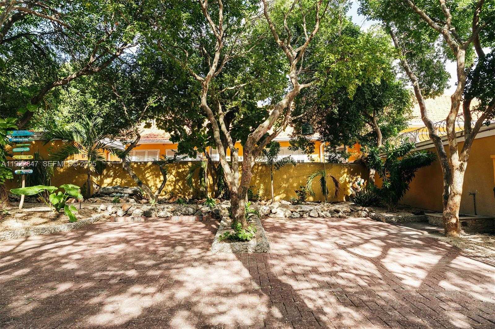 Small Image of Burgemeester Penstraat 0, 3741 AH Baarn, Netherlands Number 32