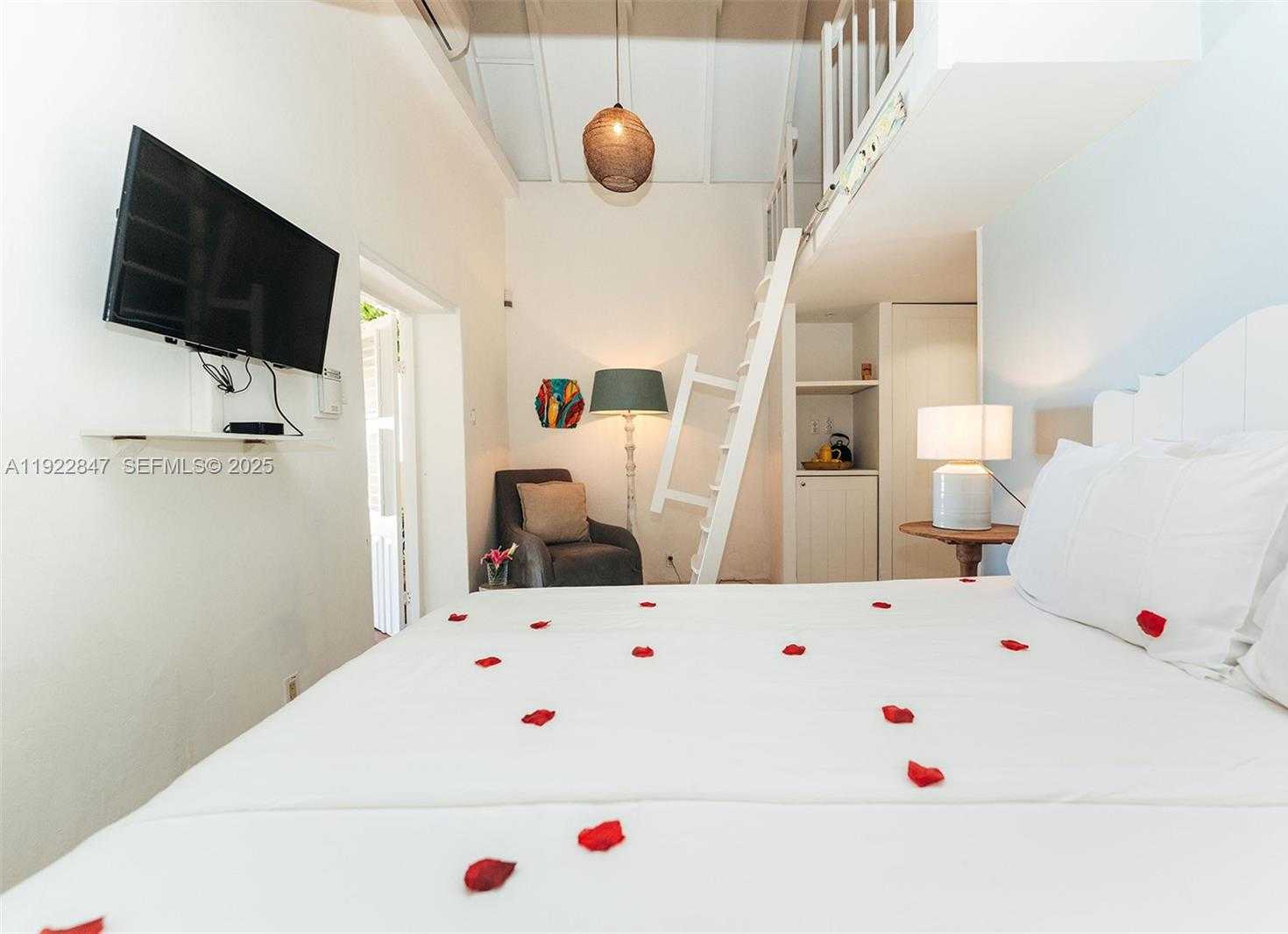 Small Image of Burgemeester Penstraat 0, 3741 AH Baarn, Netherlands Number 59