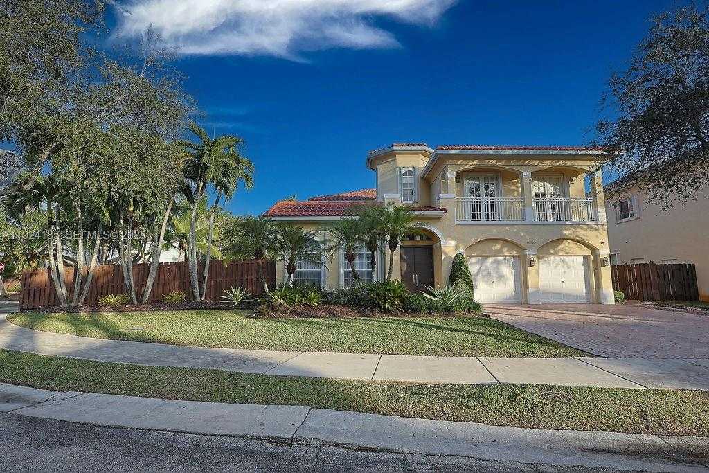 Small Image of 6853 NORTH WEST 113TH PL, Doral Number 2