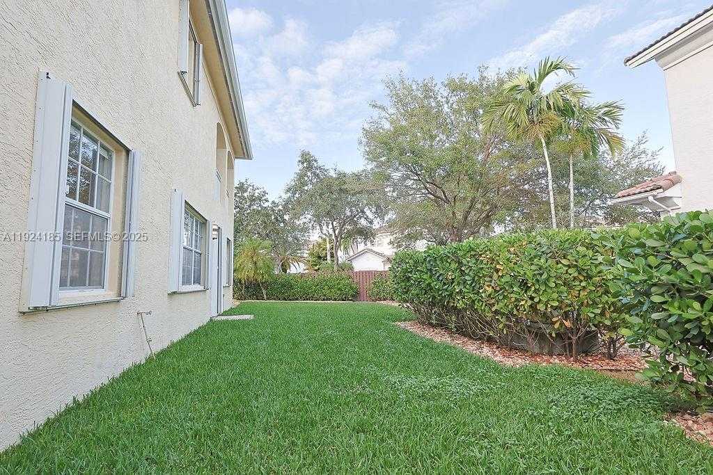 Small Image of 6853 NORTH WEST 113TH PL, Doral Number 31
