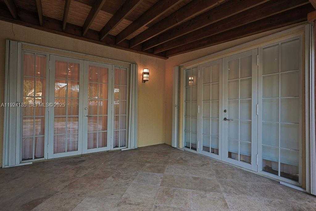 Small Image of 6853 NORTH WEST 113TH PL, Doral Number 34