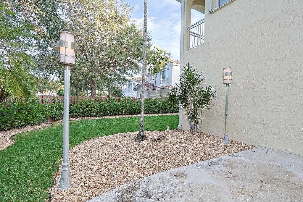 Small Image of 6853 NORTH WEST 113TH PL, Doral Number 37