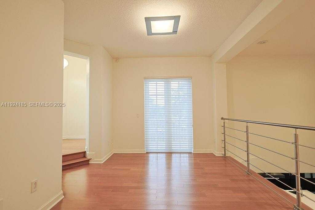 Small Image of 6853 NORTH WEST 113TH PL, Doral Number 72