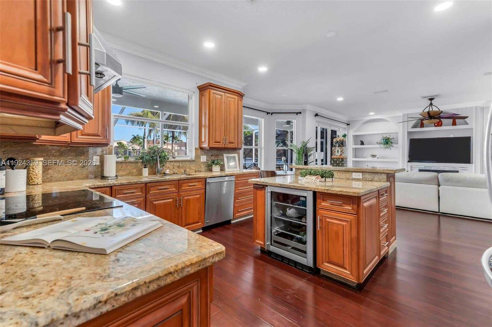 Small Image of 3561 SOUTH WEST 177TH AVE, Miramar Number 17