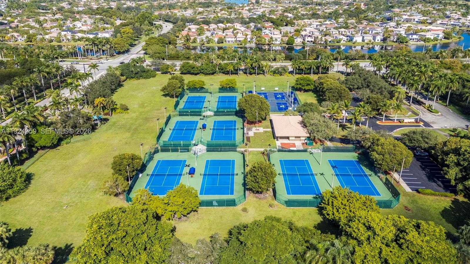 Small Image of 3561 SOUTH WEST 177TH AVE, Miramar Number 48