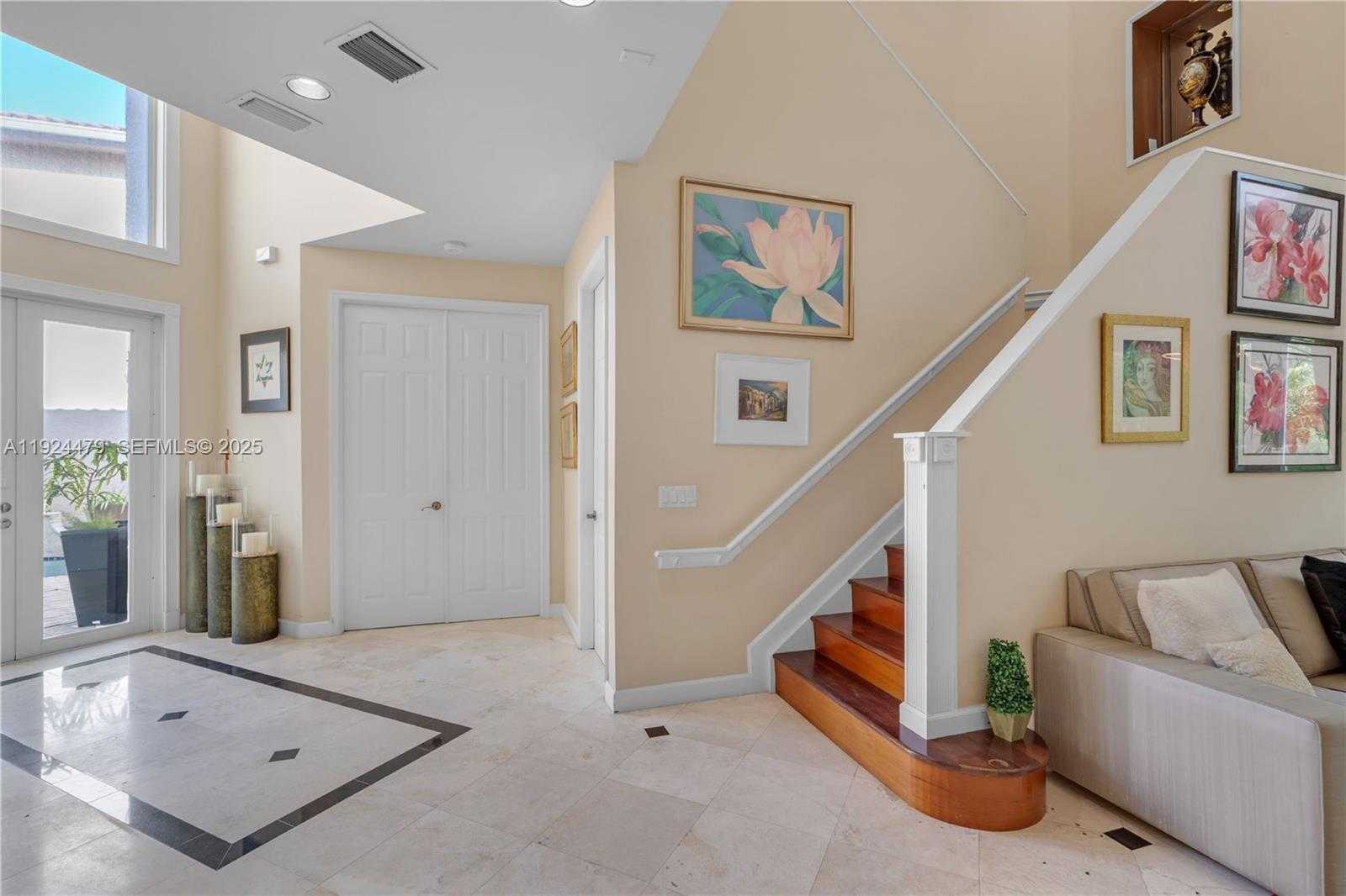 Small Image of 3942 194TH LN, Sunny Isles Beach Number 19