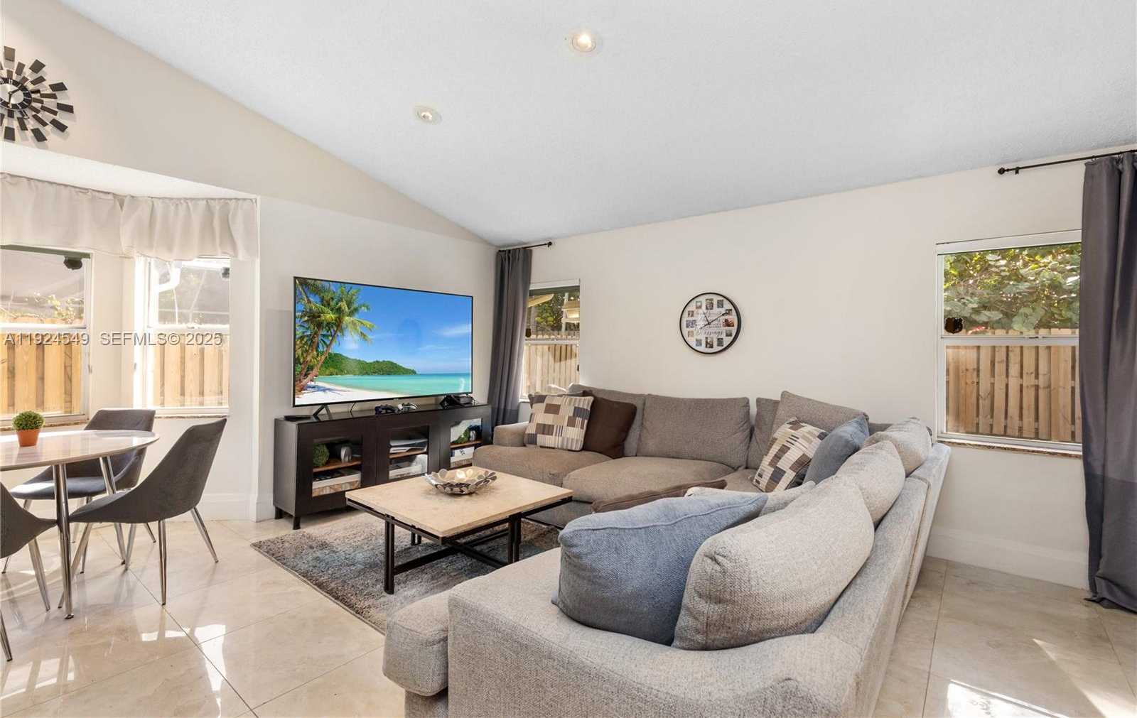 Small Image of 7101 NORTH WEST 44TH LN, Coconut Creek Number 16