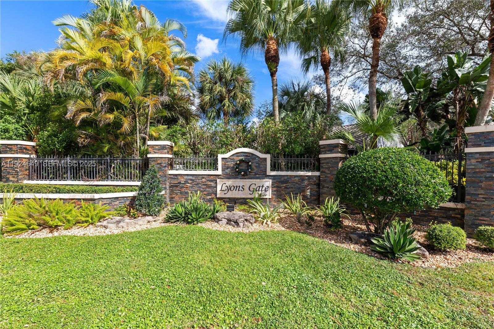 Small Image of 7101 NORTH WEST 44TH LN, Coconut Creek Number 31