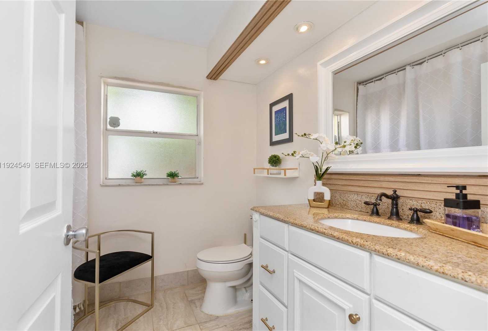 Small Image of 7101 NORTH WEST 44TH LN, Coconut Creek Number 7