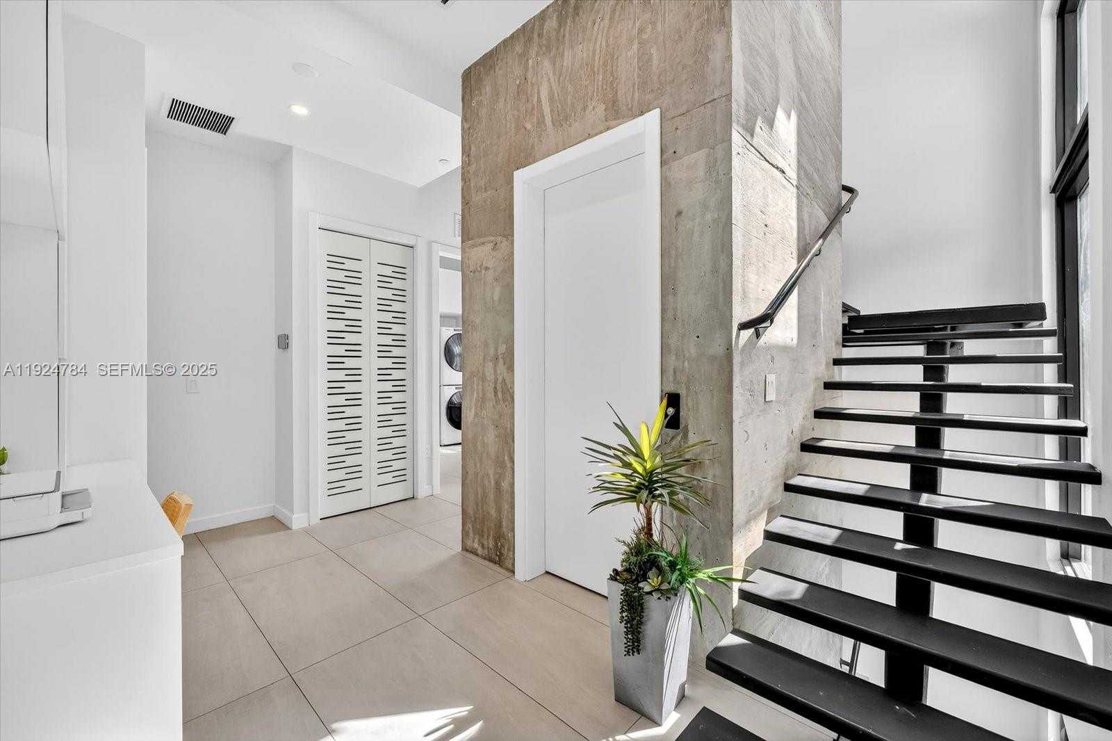 Imagen de Pequeño Objeto