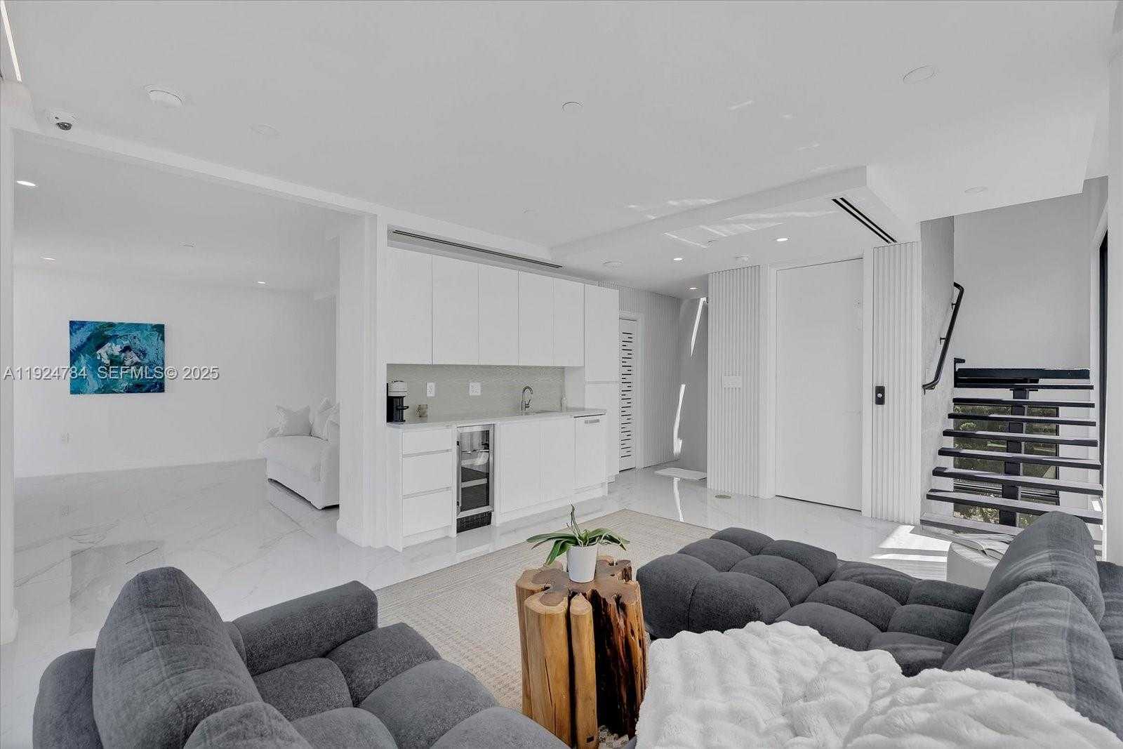 Imagen de Pequeño Objeto