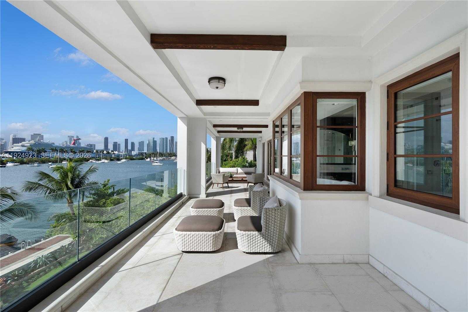 Small Image of 288 SOUTH COCONUT LN, Miami Beach Number 11