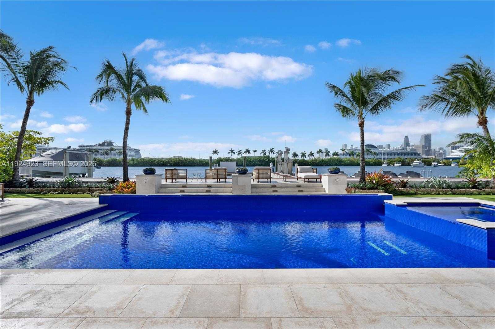 Small Image of 288 SOUTH COCONUT LN, Miami Beach Number 38