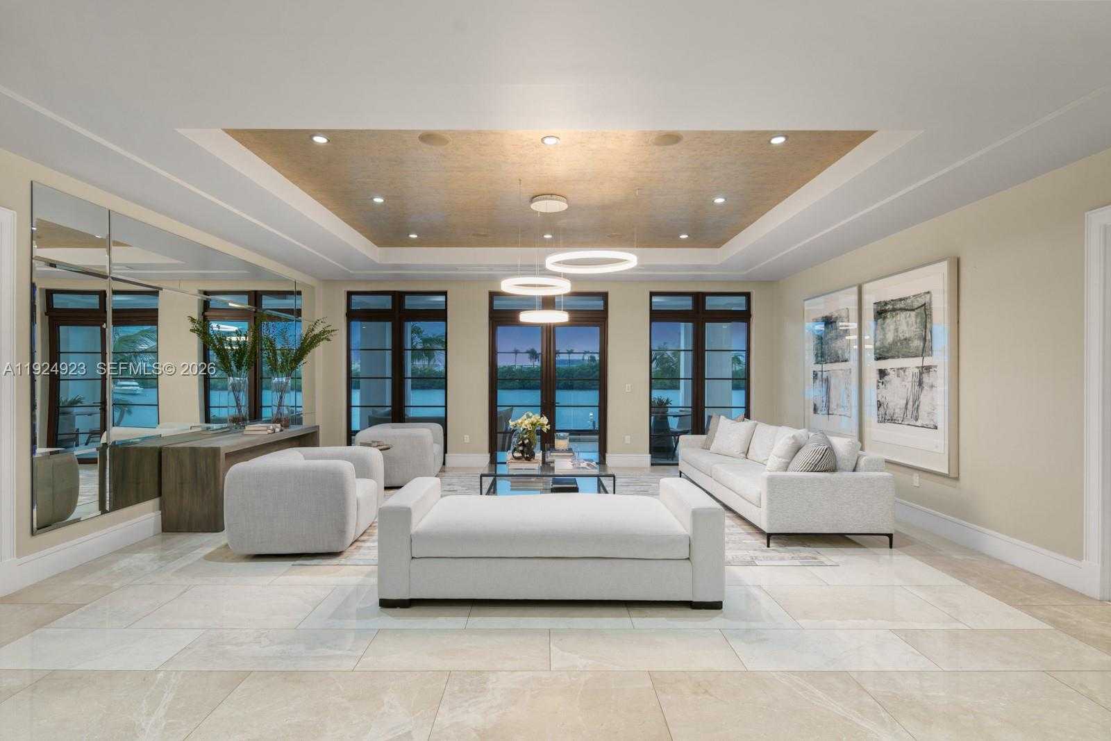 Small Image of 288 SOUTH COCONUT LN, Miami Beach Number 51