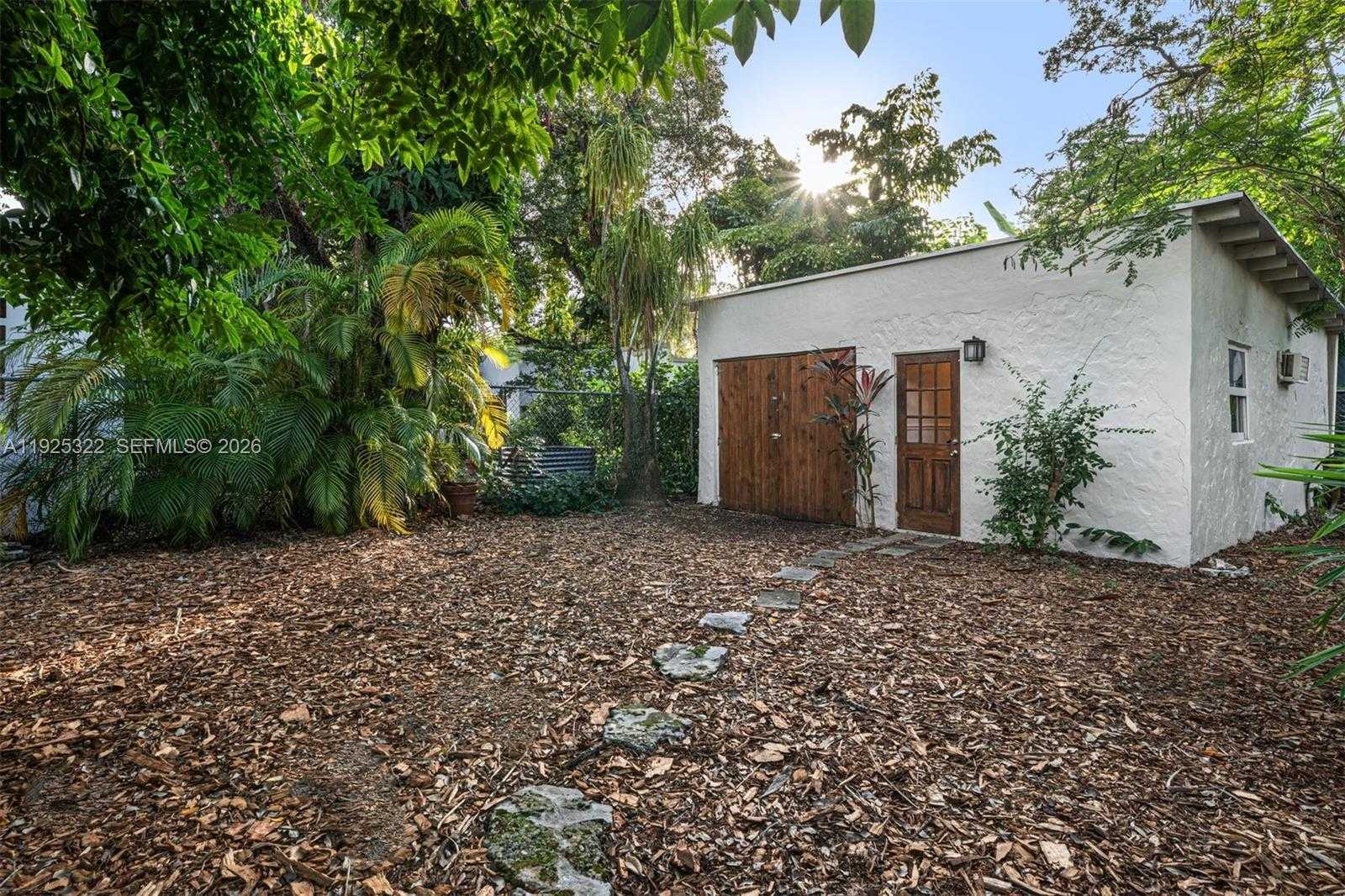 Small Image of 828 NORTH WEST 9TH AVE, Miami Number 17