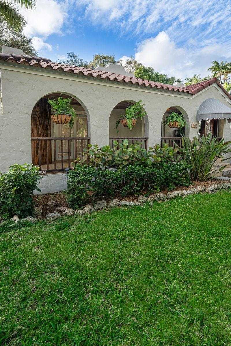 Small Image of 828 NORTH WEST 9TH AVE, Miami Number 31