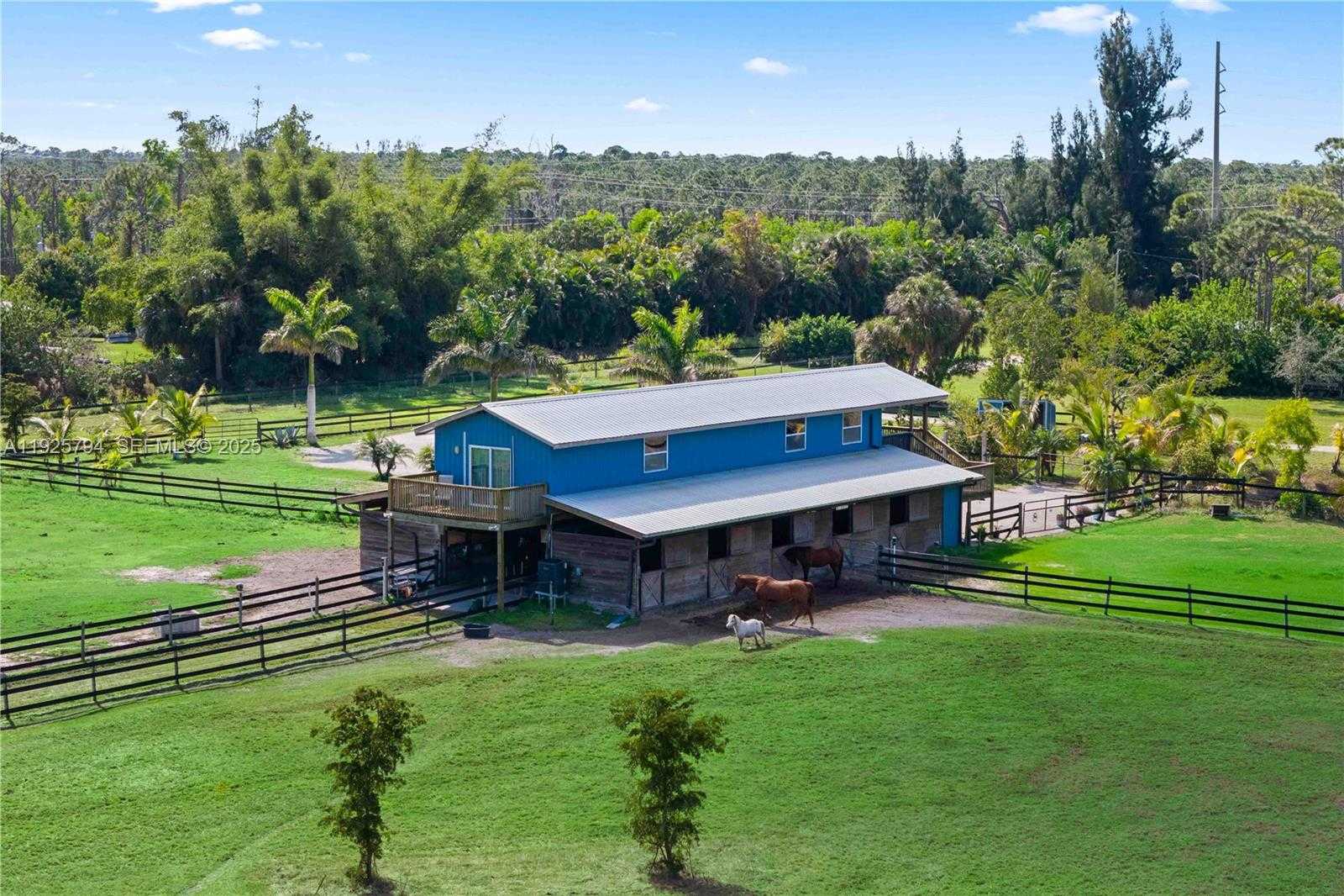 Small Image of 6050 STRINGFELLOW, Other City - In The State Of Florida Number 3