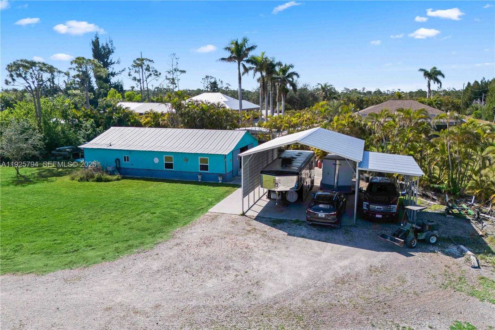 Small Image of 6050 STRINGFELLOW, Other City - In The State Of Florida Number 8