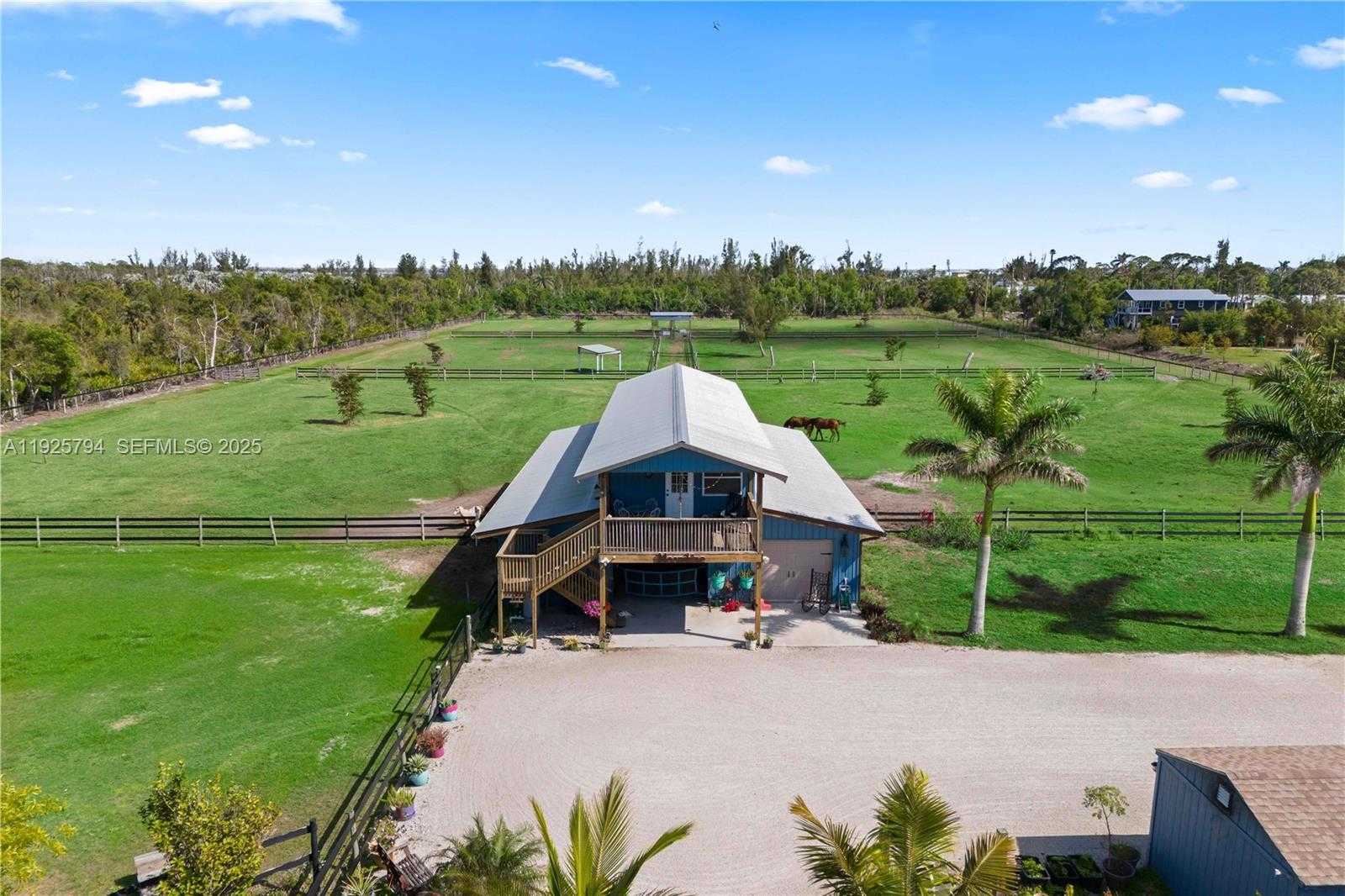 Small Image of 6050 STRINGFELLOW, Other City - In The State Of Florida Number 9