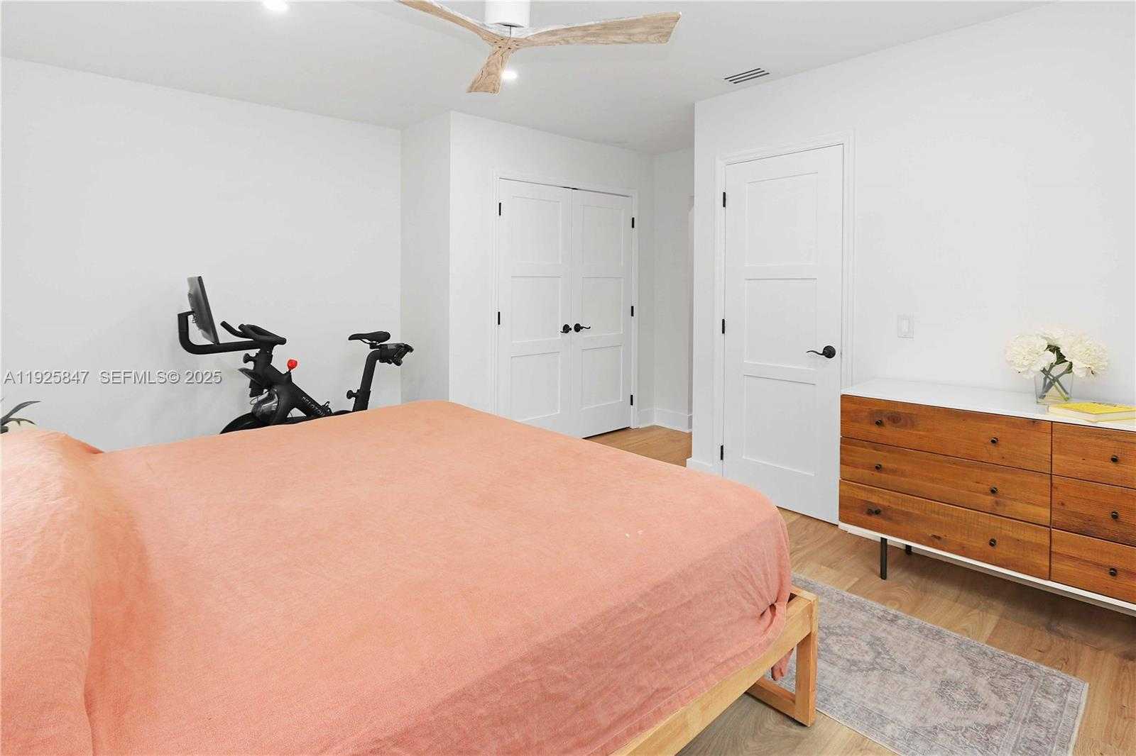 Small Image of 1417 JACKSON ST, Hollywood Number 25