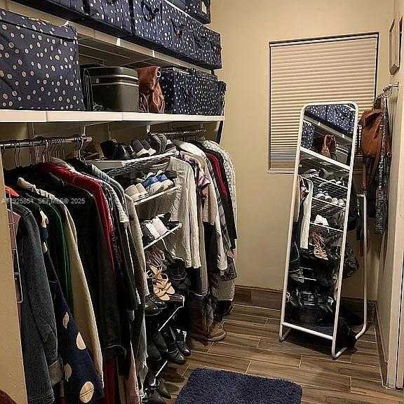 Small Image of 450 SOUTH EAST 6TH TER, Pompano Beach Number 11