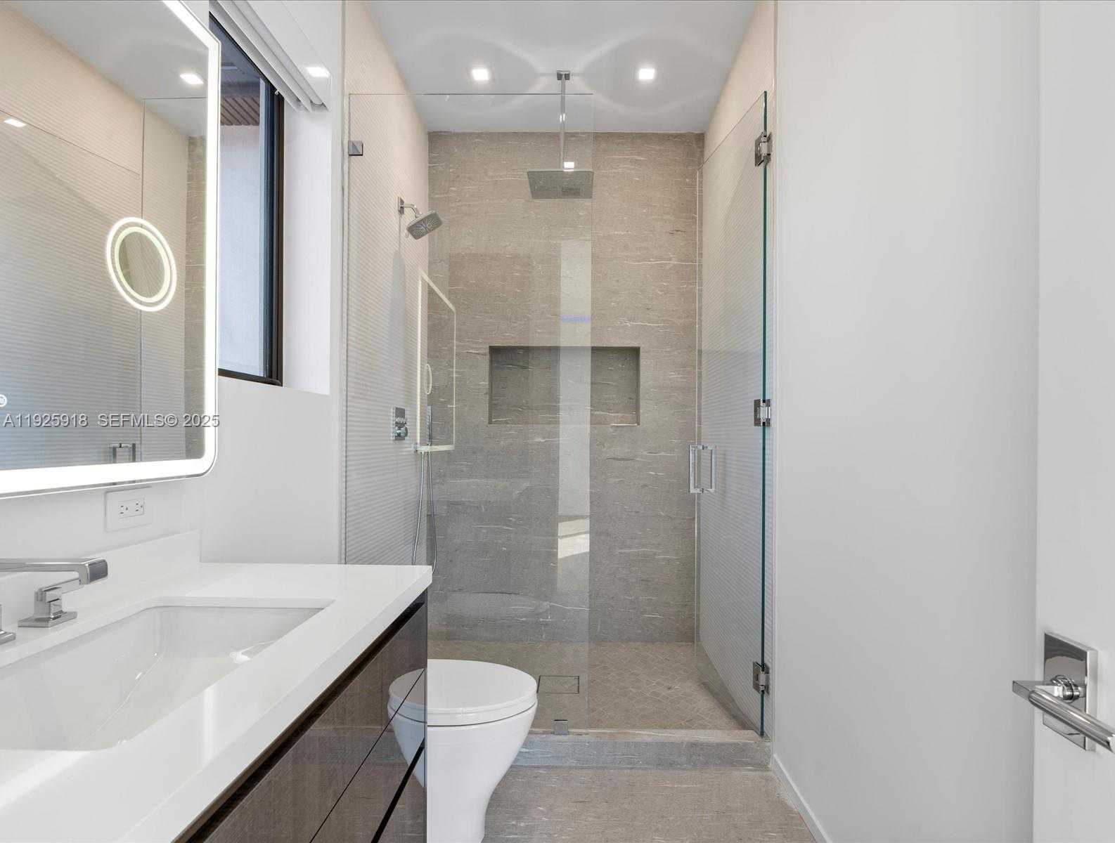 Small Image of 401 BONTONA AVE, Fort Lauderdale Number 34