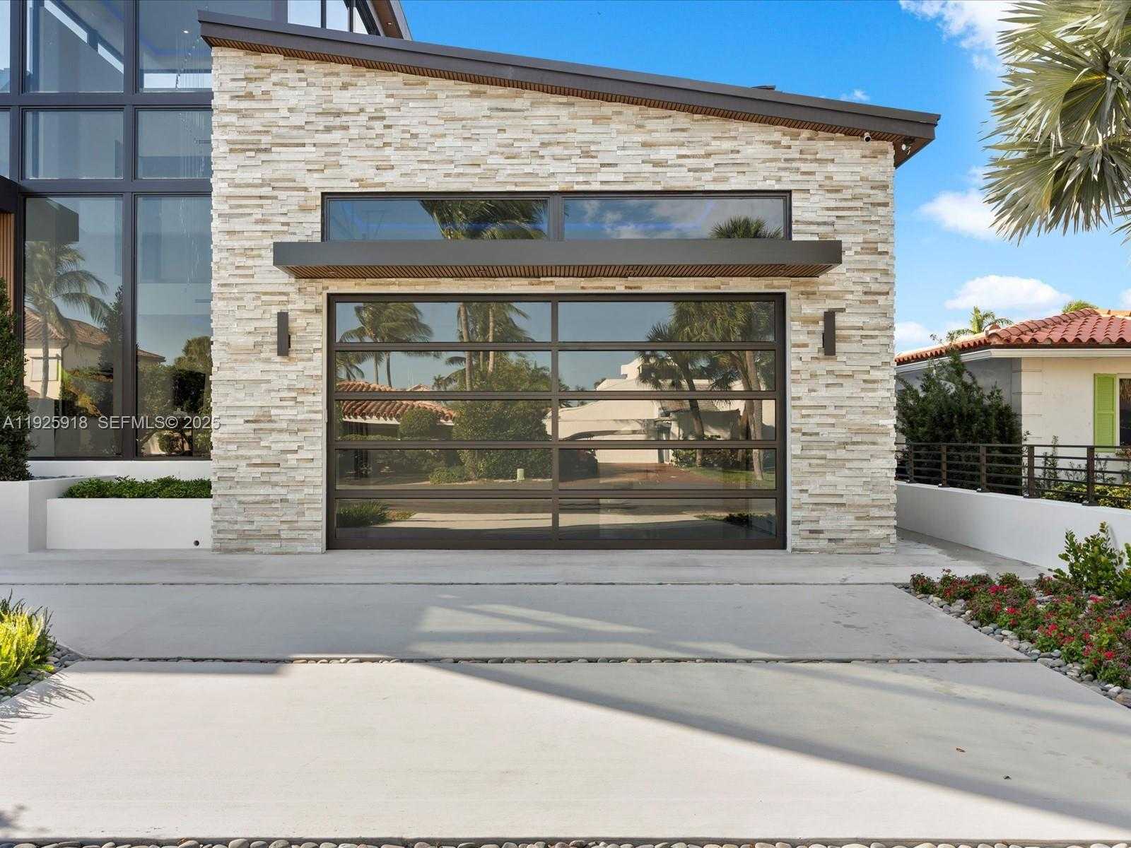 Small Image of 401 BONTONA AVE, Fort Lauderdale Number 6