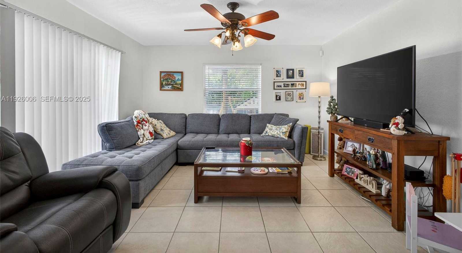 Small Image of 3342 BLUE FIN DR, West Palm Beach Number 10