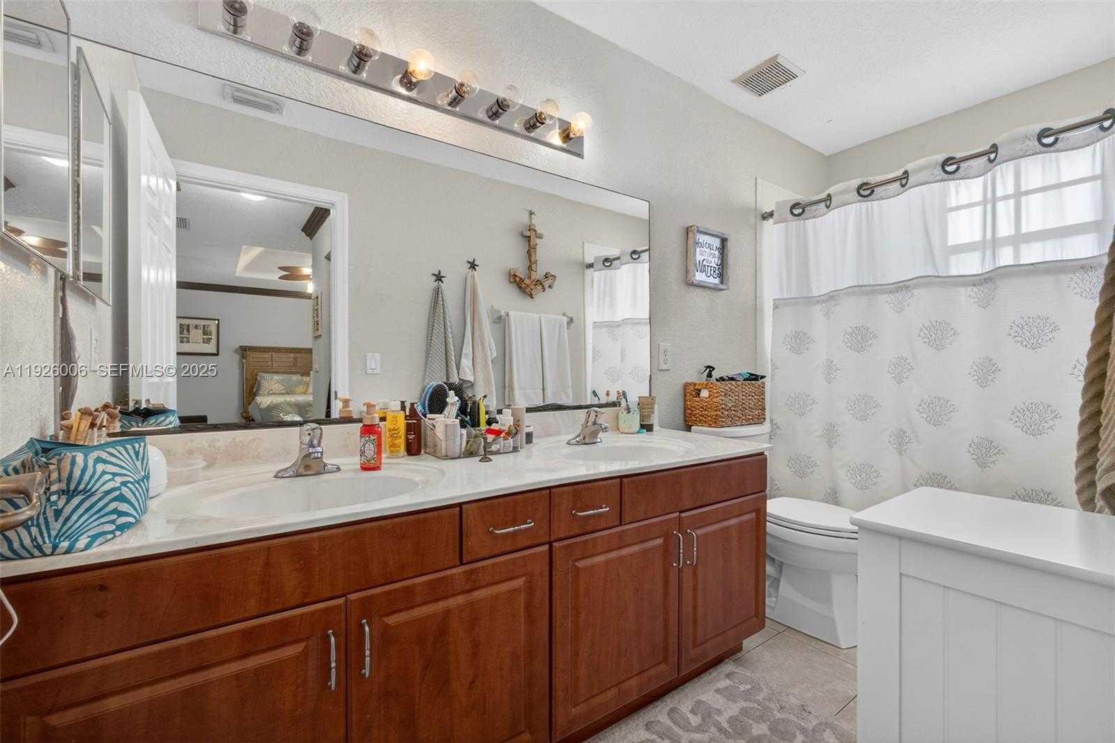 Small Image of 3342 BLUE FIN DR, West Palm Beach Number 21