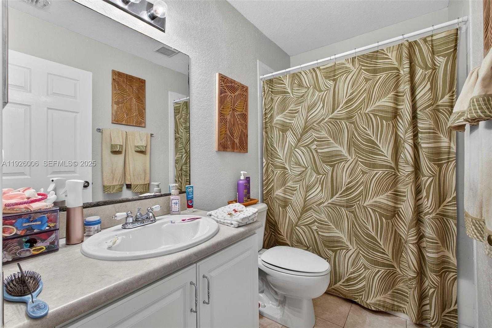 Small Image of 3342 BLUE FIN DR, West Palm Beach Number 22