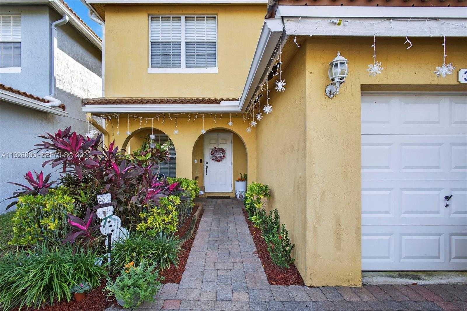 Small Image of 3342 BLUE FIN DR, West Palm Beach Number 3