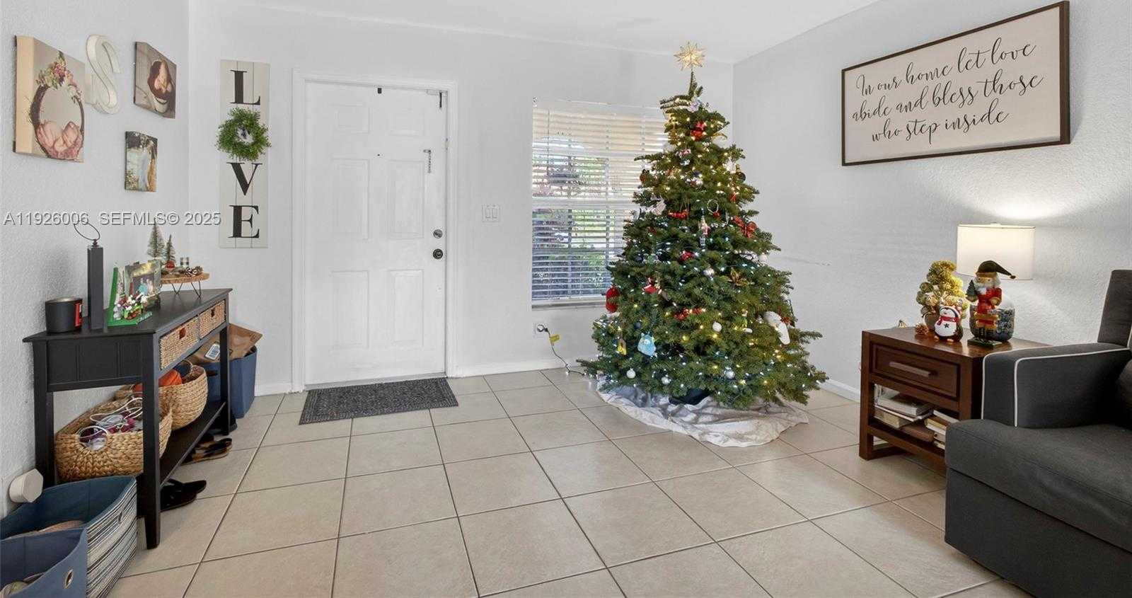 Small Image of 3342 BLUE FIN DR, West Palm Beach Number 5