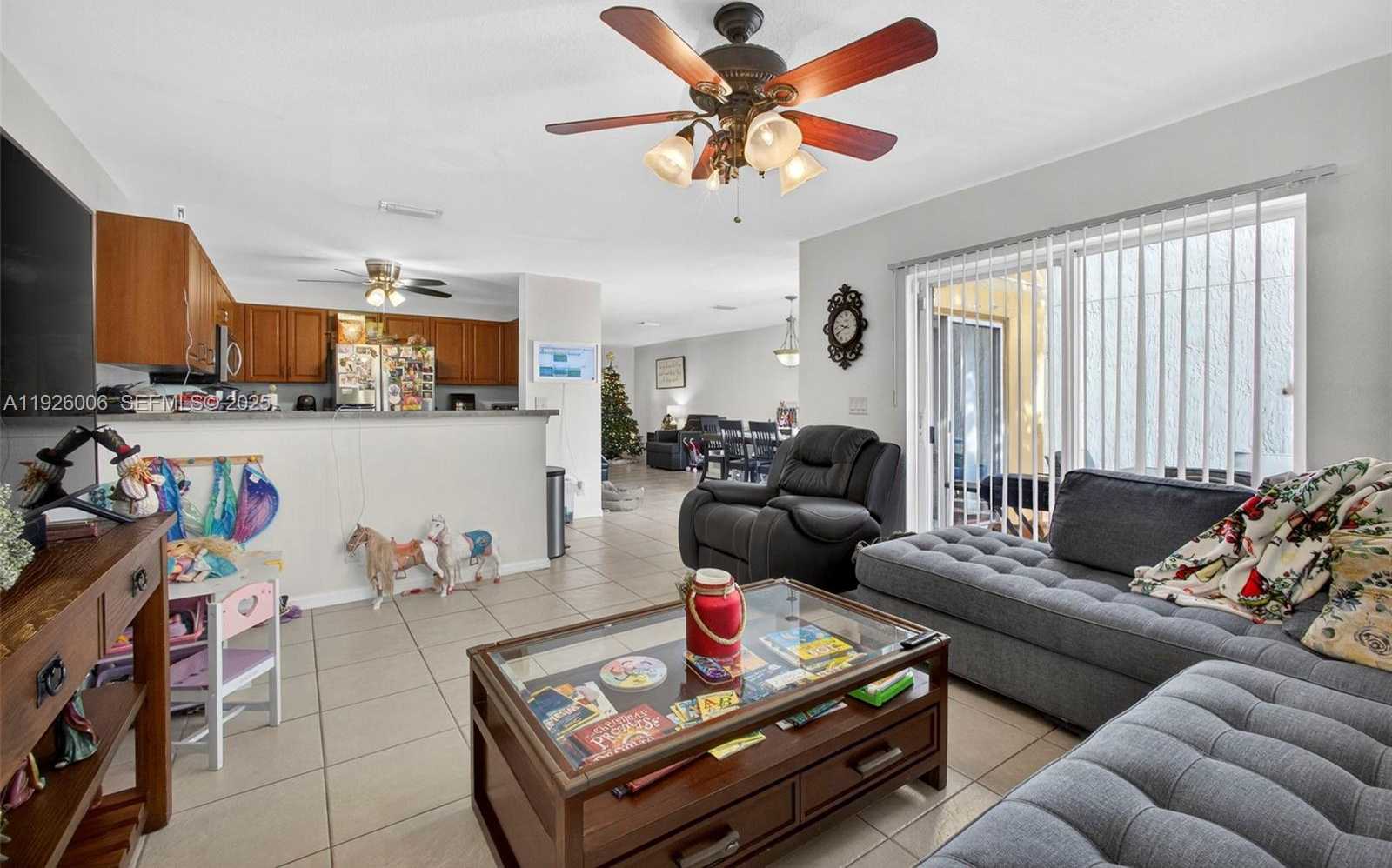 Small Image of 3342 BLUE FIN DR, West Palm Beach Number 9