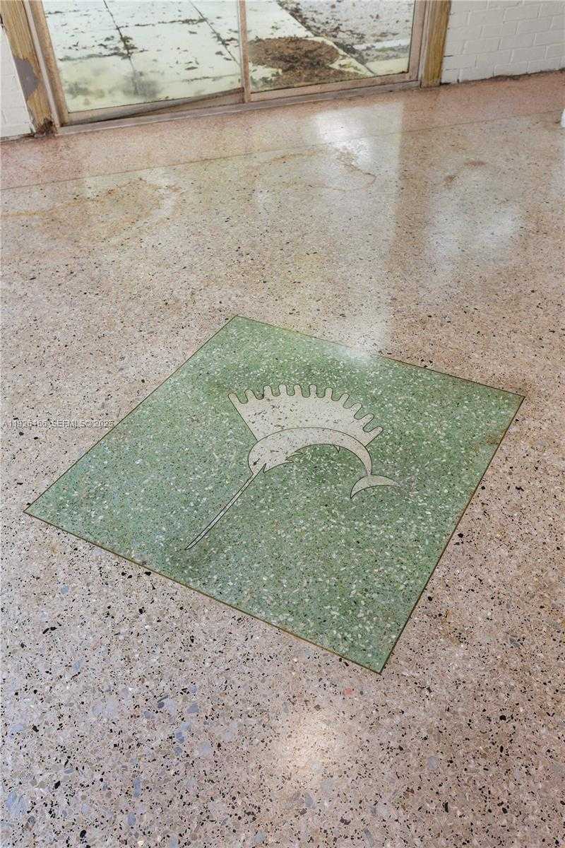 Small Image of 612 MINORCA AVE, Coral Gables Number 18