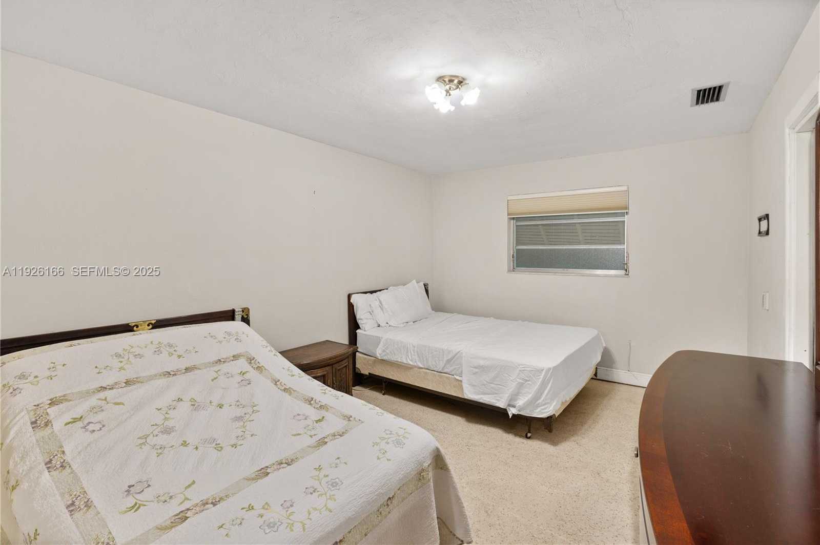 Small Image of 612 MINORCA AVE, Coral Gables Number 22